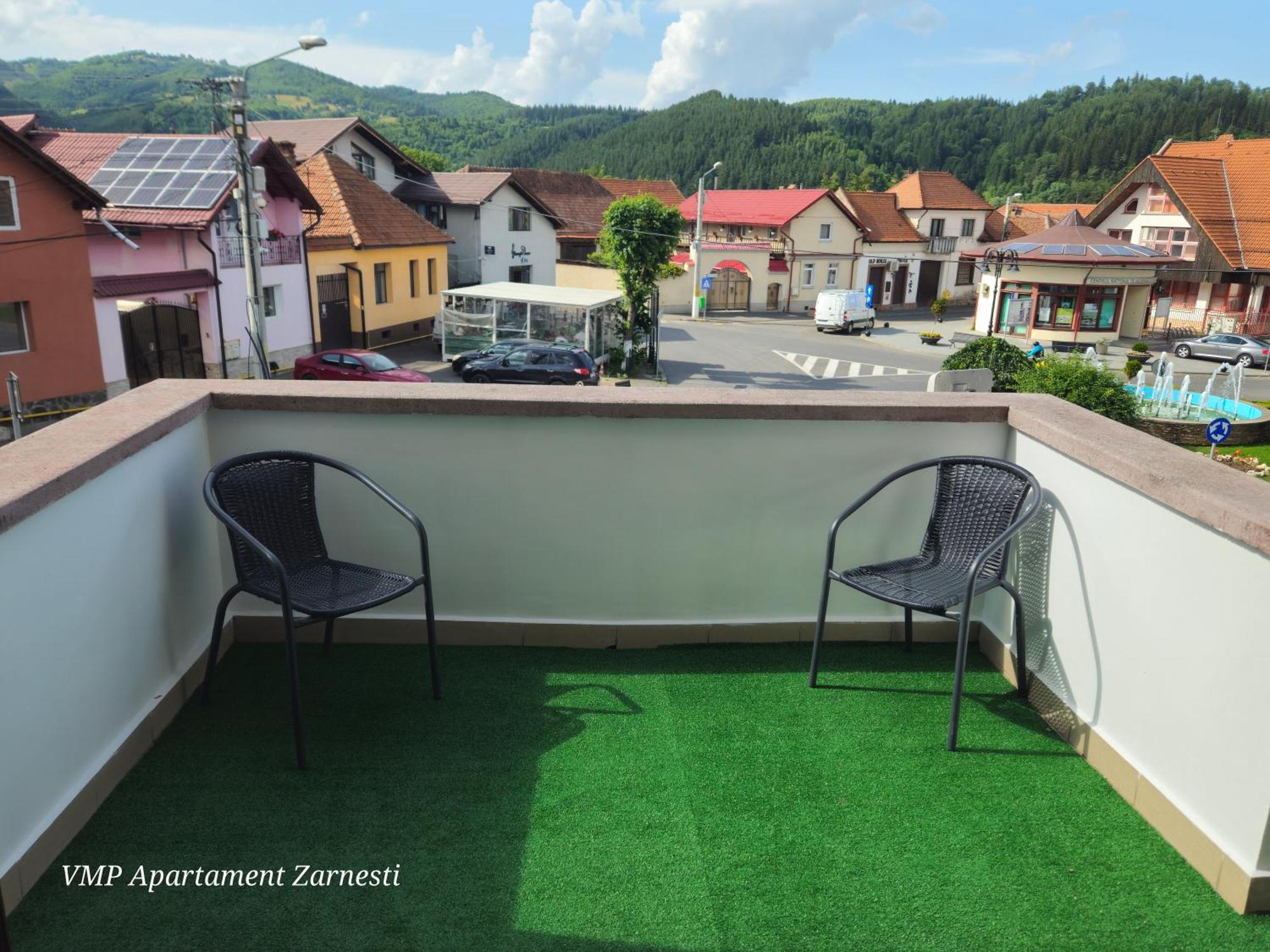 Apartment Zarnesti City Centre Vmp Free Parking Phòng bức ảnh